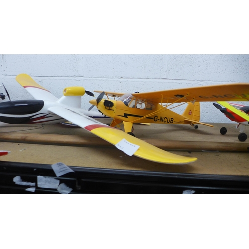 5065 - A collection of motorized model airplanes including a H.King skipper, a Volantex RC Firstar V767-1, ... 