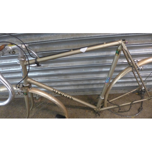 5087 - A vintage Mercian Classic 531st steel tube road bike frame with Mercian 531 fork blades