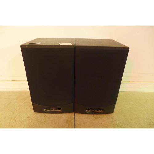 5090 - A pair of Wharfedale Valdus 100  stereo speakers