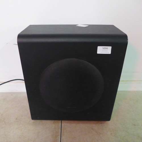 5096 - A SandStrom SSBT12 soundbar speaker system with subwoofer