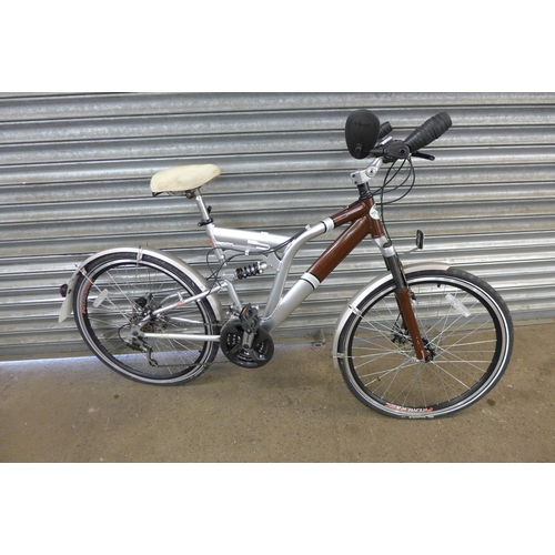 5135 - A Tiger Cycles aluminium framed full suspension mountain bike with mud guards and disc brakes