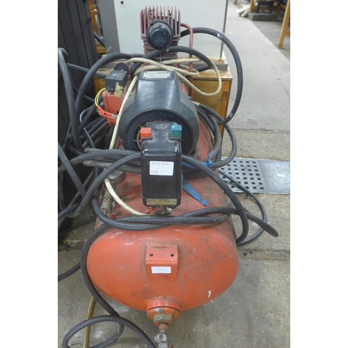 5195 - A Compair DE-A0191 68 litre welded air receiver with air hose and a Power Craft air filter regulator... 