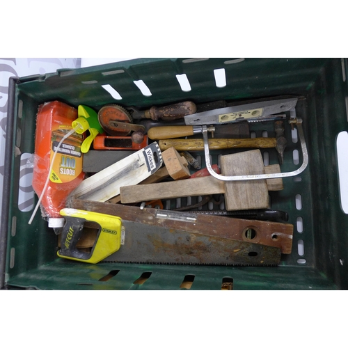 5287 - A box of woodworking tools including a TüV 600mm manual mitre saw and a large quantity of assorted s... 