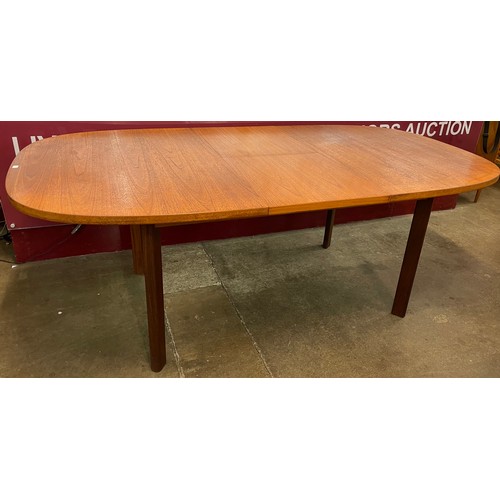 65D - A G-Plan Sierra teak extending dining table