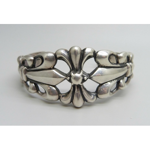 1006 - A heavy silver bangle, 52.6g