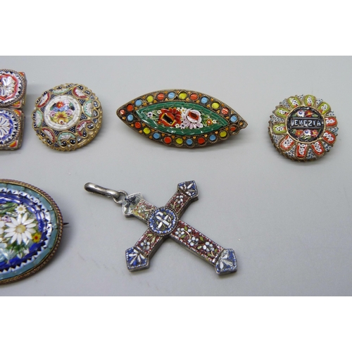 1045 - Five micro-mosaic brooches, a cross pendant, a/f, and a pair of clip-on earrings