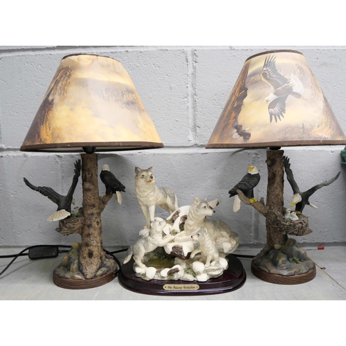 1070 - A pair of Bradford Exchange Treetop Majesty table lamps, Eagle Wall clock and a Juliana Collection f... 