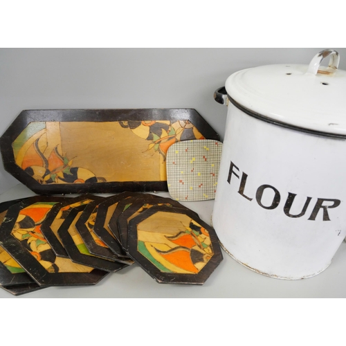 1074 - A collection of kitchenalia including metal Flour tin **PLEASE NOTE THIS LOT IS NOT ELIGIBLE FOR IN-... 