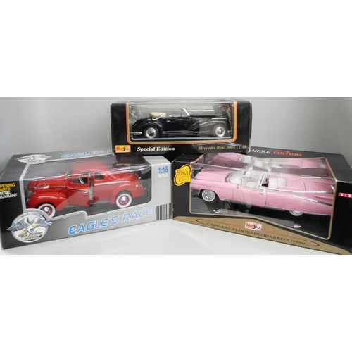 739 - A box of die-cast including 1:18 scale Eagle's Race car and pink Maisto Cadillac