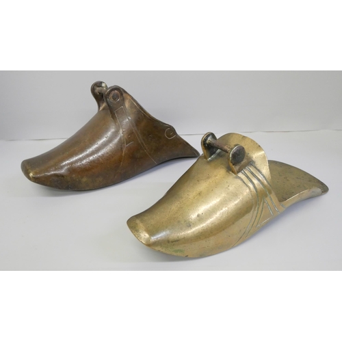 767 - Two brass Spanish Conquistador stirrups