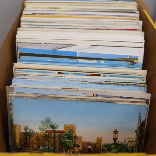 624 - A box of postcards, vintage to modern