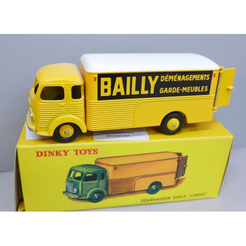 652 - Three modern Dinky Toys model vehicles, 2012, 2013 and 2015 Atlas Mattel editions