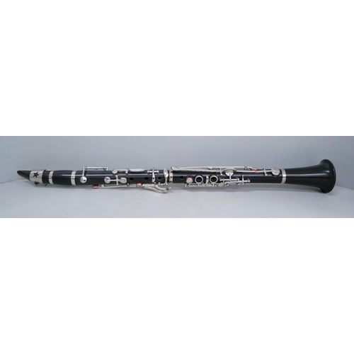 835 - A clarinet