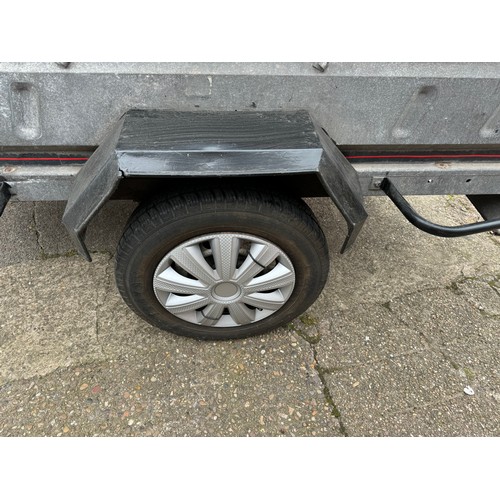 5336 - An Erde 193 metal framed trailer (code for lock 4585)