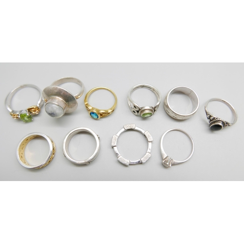 889 - A collection of ten silver rings