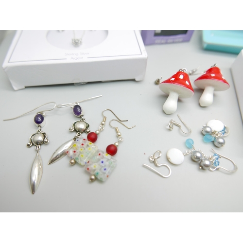 910 - A collection of silver jewellery including a designer Ted Baker necklace, includes Disney silver set... 