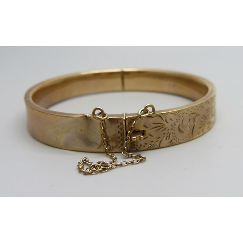 947 - A 9ct gold bangle, Birmingham 1973, 12.2g