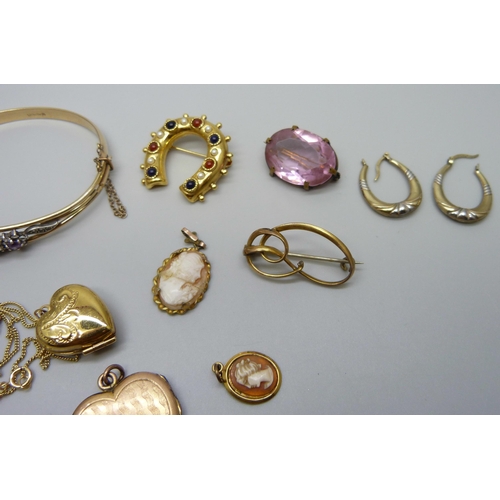 974 - A collection of rolled gold and gold plated jewellery