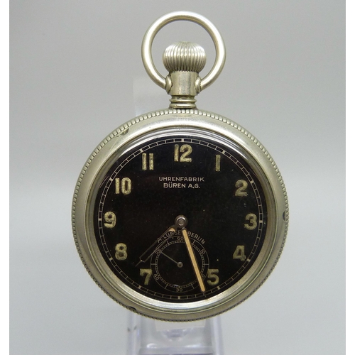 996 - A German Buren A.G. Uhrenfabrik military pocket watch, also marked A. Lunser Berlin, the movement ma... 