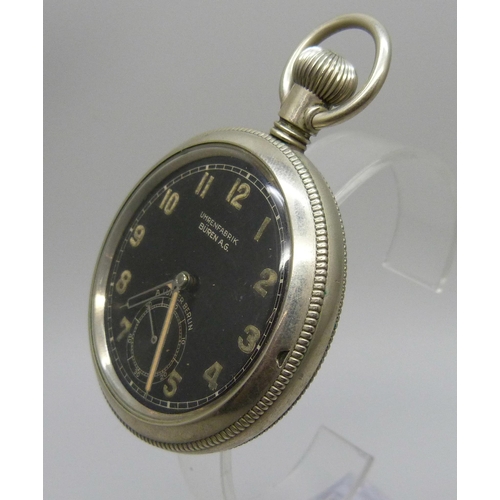 996 - A German Buren A.G. Uhrenfabrik military pocket watch, also marked A. Lunser Berlin, the movement ma... 