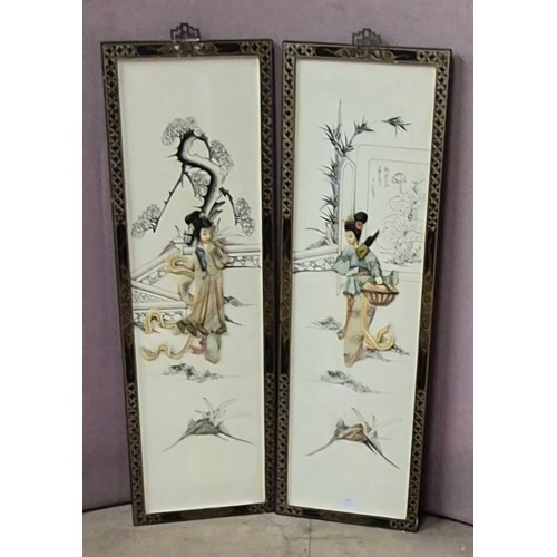 320 - A pair of cream Chinoiserie wall hanging plaques