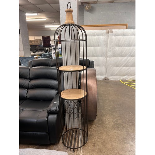 3158 - A bird cage bar