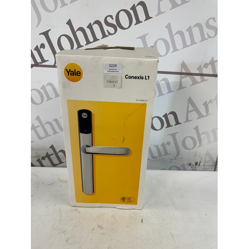 5229 - A Yale Conexis L1 door lock - model SD-L1000-CH