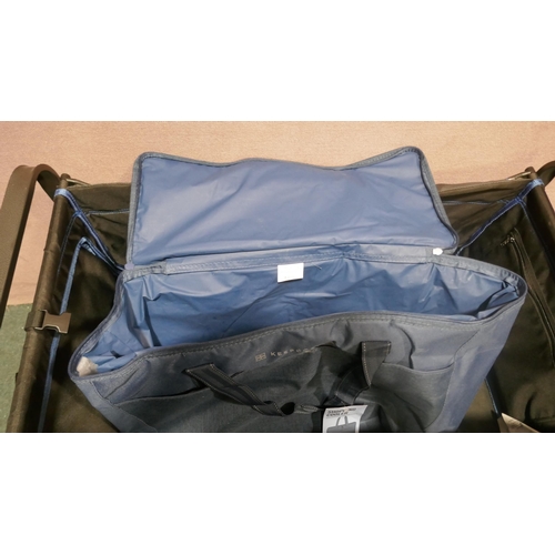 6120 - Keep Cool Navy Cooler Bag, Steel Folding Wagon Xl (338-418,428) *This lot is subject to Vat