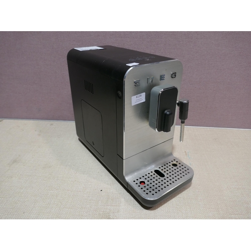 6126 - Smeg Bean To Cup Coffee Machine, Original RRP £429.99 + Vat (338-424) *This lot is subject to Vat