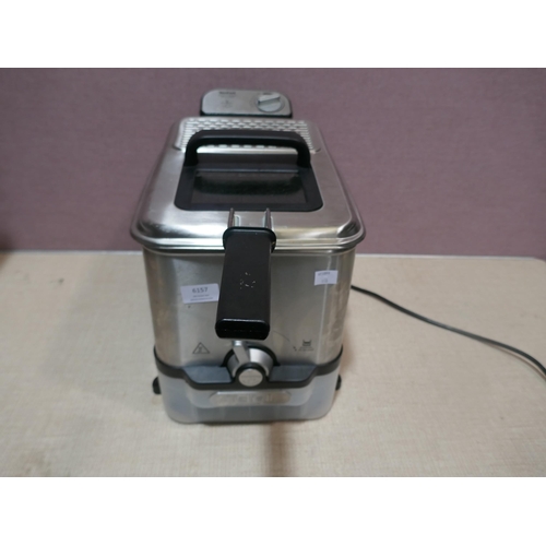 6157 - Tefal Fryer (338-110) *This lot is subject to Vat