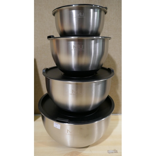 6005 - Miu stainless steel mixing bowl set (338-42) *This lot is subject to Vat