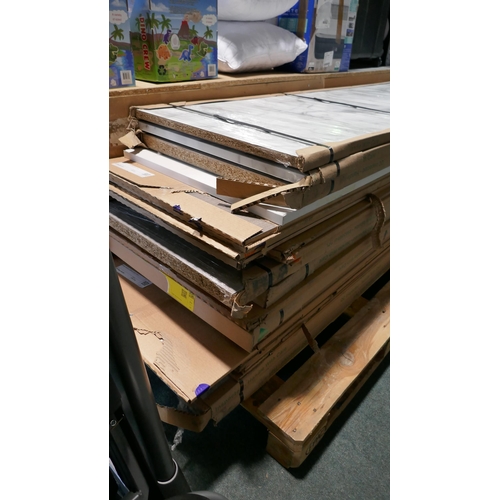 6023 - Quantity of Worktop, mixed sizes and style (464-109-133) *This lot is subject to Vat