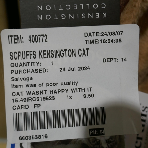 6031 - Scruffs Kensington Cat Bed - 44Cm, Kong Cozie Play Pack Dog Toys (338-319,337) *This lot is subject ... 