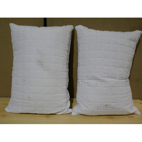 6032 - Hotel Grand Shredded Memory Foam Pillow's  (338-326) *This lot is subject to Vat