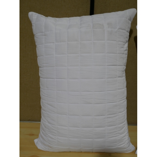 6032 - Hotel Grand Shredded Memory Foam Pillow's  (338-326) *This lot is subject to Vat