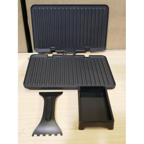 6046 - Delonghi Multigrill, Original RRP £139.99 + Vat (338-318) *This lot is subject to Vat