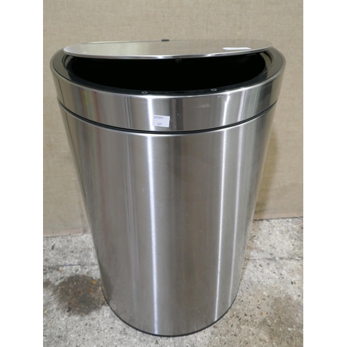 6252 - 47L Eko Semi Round Bin    (338-405) *This lot is subject to Vat