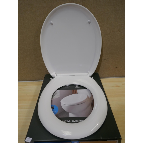 6254 - Roper Rhodes Secure Fix Toilet Seat (338-222) *This lot is subject to Vat