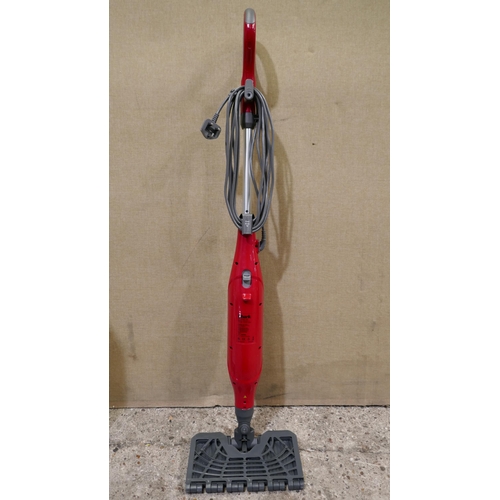 6255 - Shark Steam Mop, Original RRP £99.99 + Vat (338-244) *This lot is subject to Vat