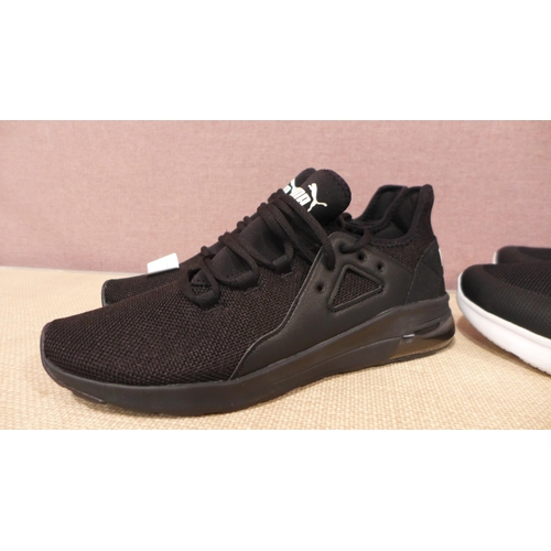 6281 - Skechers trainers in black/white, size UK 8, A pair of Puma black trainers size UK 8 (L337,L335) *Th... 