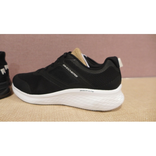 6281 - Skechers trainers in black/white, size UK 8, A pair of Puma black trainers size UK 8 (L337,L335) *Th... 