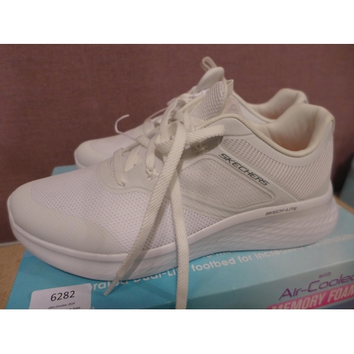 6282 - Skechers Uniform Avenue trainers, white, size 6 (L337)  *This lot is subject to VAT