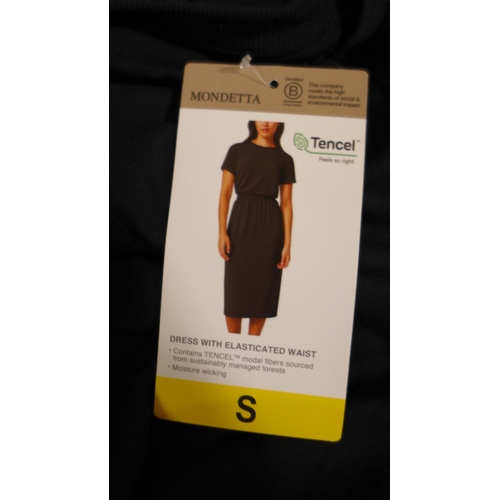 6289 - A quantity of Mondetta dresses with elasticated waist in black, various sizes (L337)  *This lot is s... 