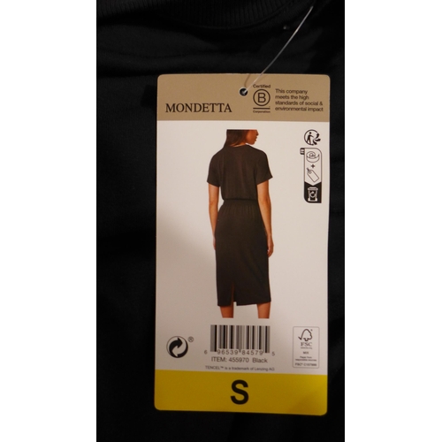 6289 - A quantity of Mondetta dresses with elasticated waist in black, various sizes (L337)  *This lot is s... 