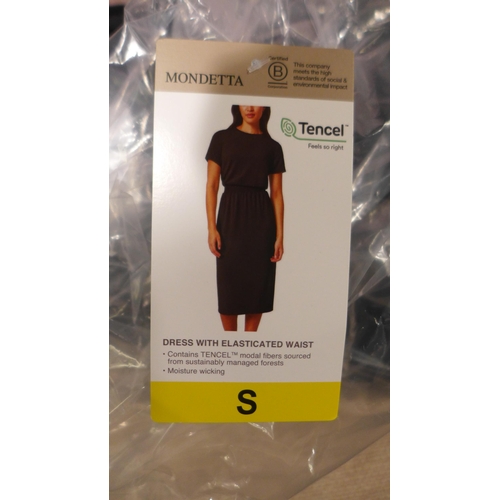 6292 - A quantity of Mondetta dress with elasticated waist in black, various sizes, (L337)  *This lot is su... 