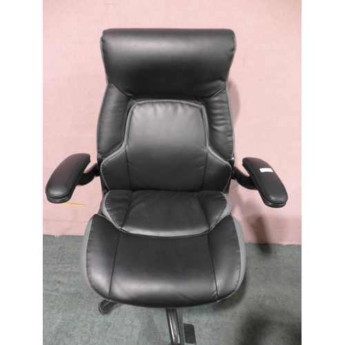 6173 - Dormeo True Innovation Managers Chair, Original RRP £149.99 + Vat (338-410) *This lot is subject to ... 