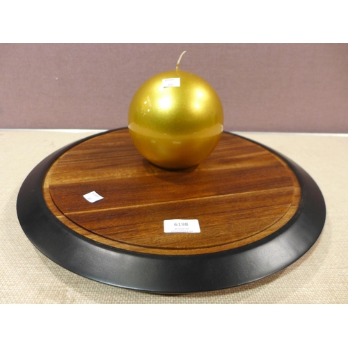 6198 - Bamboo Lazy Susan And A Gold Sphere Candle 15cm Diameter (338-385,396) *This lot is subject to Vat