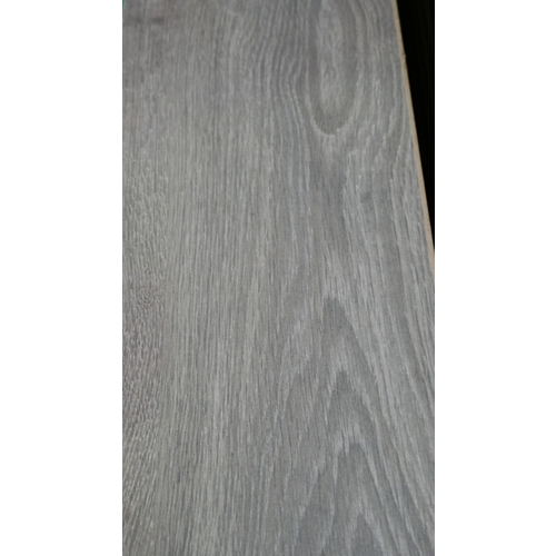 6321 - 2 x packs Hartford Oak Laminate Flooring (337-338,339) *This lot is subject to Vat