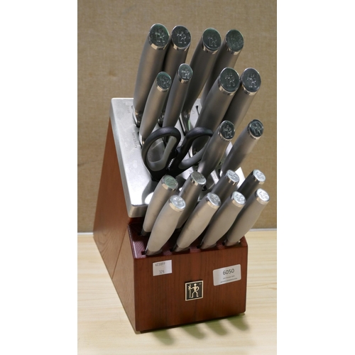 6050 - Henckels Knife Block, Original RRP £144.99 + Vat (338-325) *This lot is subject to Vat