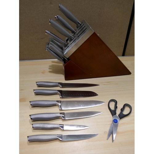 6050 - Henckels Knife Block, Original RRP £144.99 + Vat (338-325) *This lot is subject to Vat